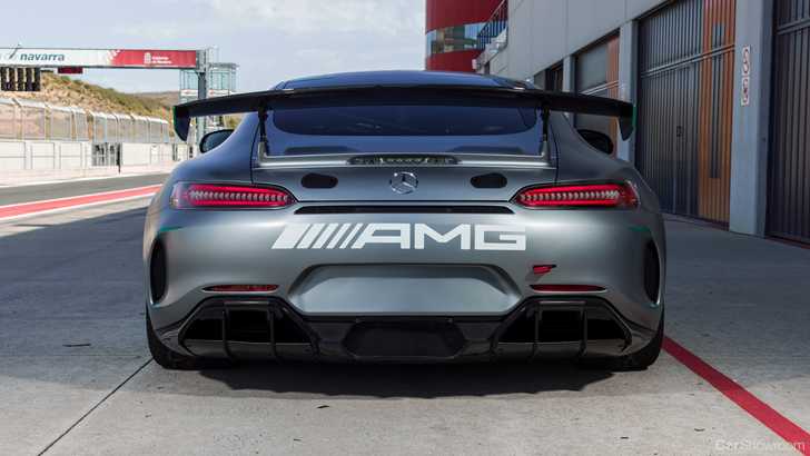 2018 Mercedes-AMG GT4