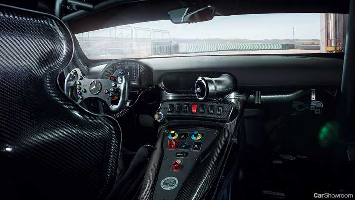 2018 Mercedes-AMG GT4