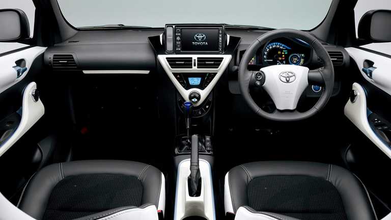 2012 Toyota iQ EV