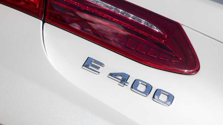2018 Mercedes-Benz E400 4MATIC AMG-Line