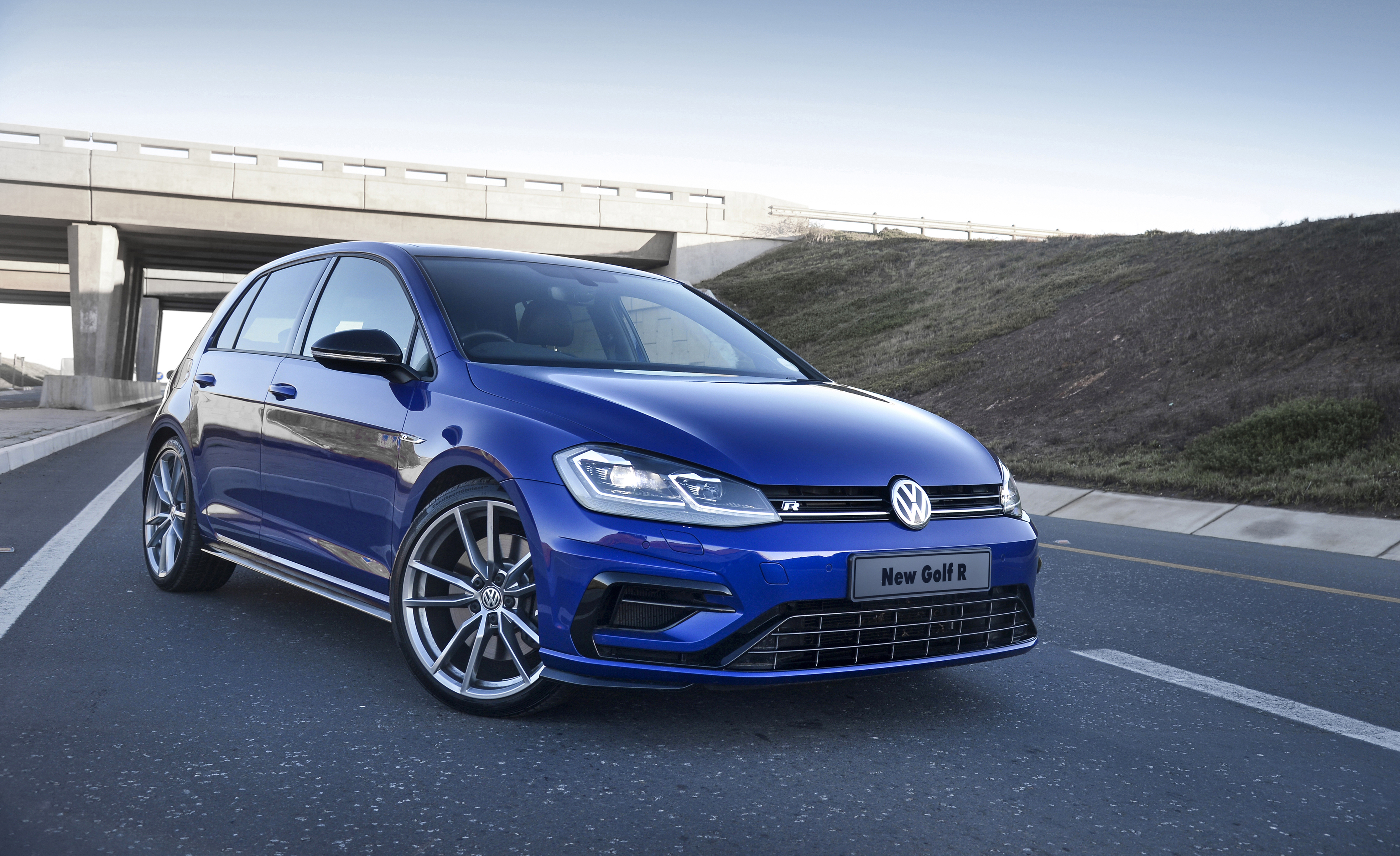 News VW Outs Golf R Performance Pack Upgrades