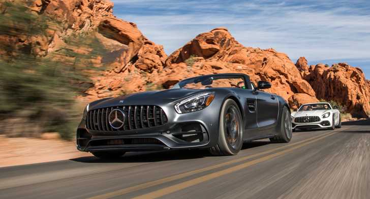2018 Mercedes-AMG GT Roadster, GT R Coupe Arrive
