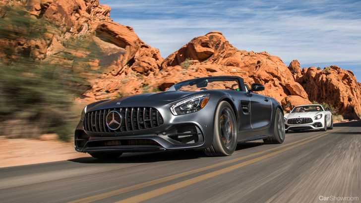 2018 Mercedes-AMG GT Roadster, GT R Coupe Arrive