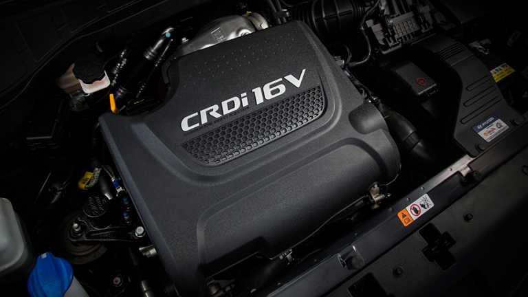 Hyundai Updates Santa Fe For 2018, Safer & Smarter