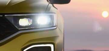 2018 Volkswagen T-Roc Teased, Again