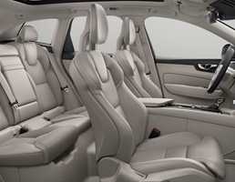 Volvo XC60 Gets Pre-Launch Pricing, Spec Rundown