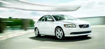 2011 VOLVO S40