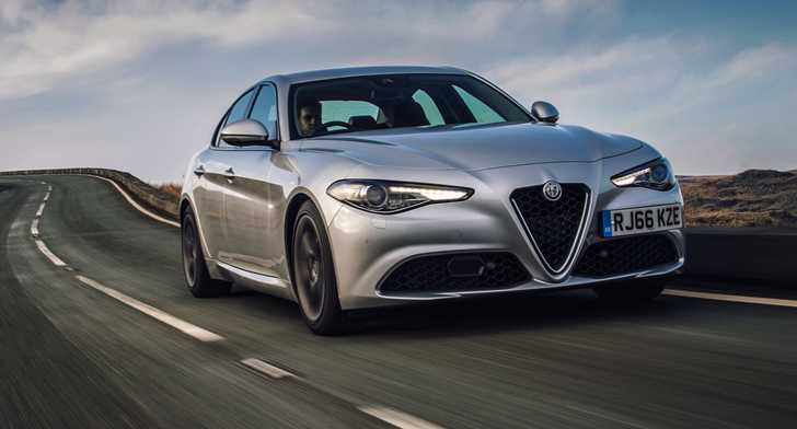 2018 Alfa Romeo Giulia Q2 - UK-Spec
