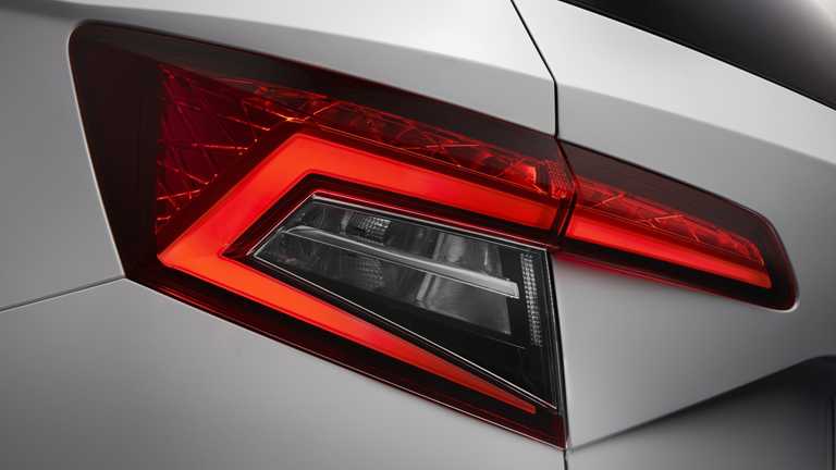 2018 Skoda Karoq - UK-Spec