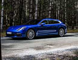 2018 Porsche Panamera Turbo S E-Hybrid Sport Turismo