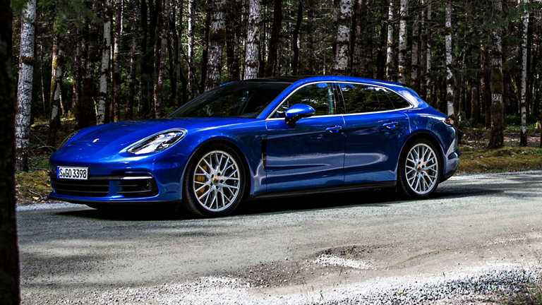 2018 Porsche Panamera Turbo S E-Hybrid Sport Turismo