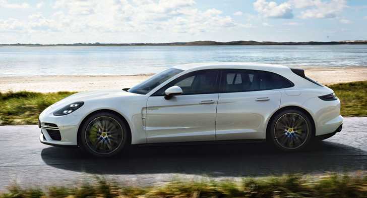 2018 Porsche Panamera Turbo S E-Hybrid Sport Turismo