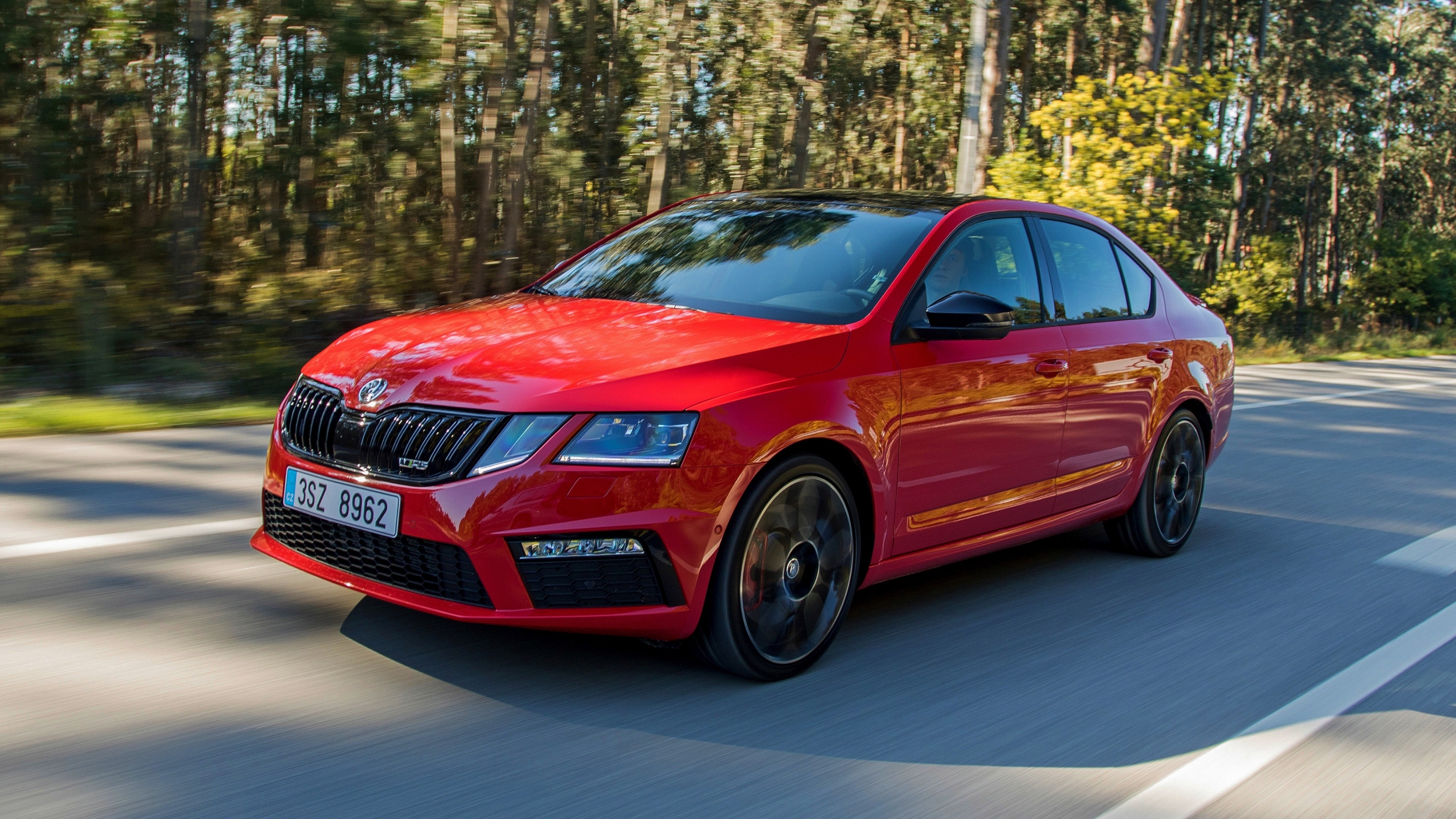 2018 skoda octavia rs245 saloon 05