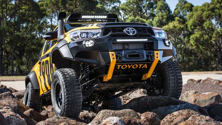 2017 Toyota Hilux Tonka Concept