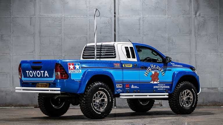 Toyota HiLux Bruiser - Arctic Trucks