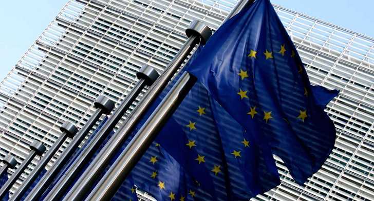 EU Demands 30% CO2 Cut By 2030, Industry Not Happy