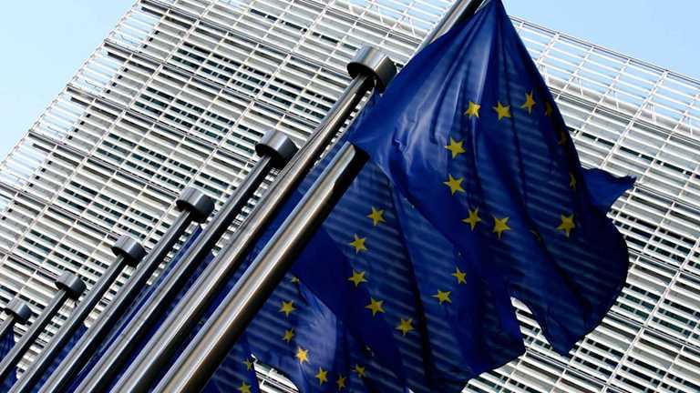 EU Demands 30% CO2 Cut By 2030, Industry Not Happy