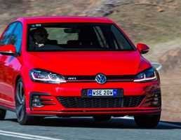 2017 Volkswagen Golf GTi (5-Door)