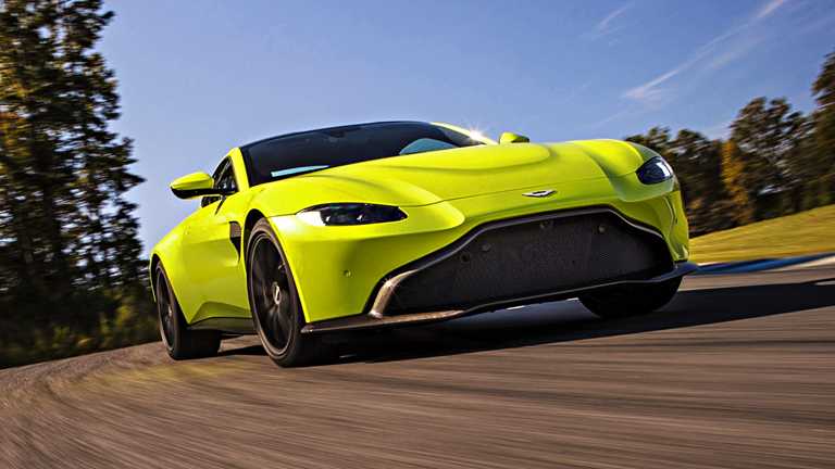 2018 Aston Martin Vantage V8