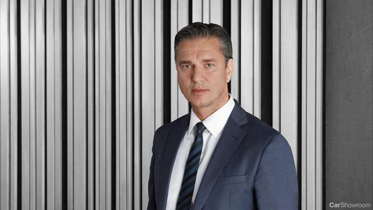 Steering Wheels Under Threat, Porsche To Hold The Line
