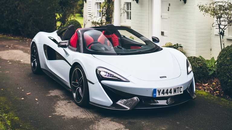 McLaren Special Operations Develops ‘Muriwai White,’ A Shade With History