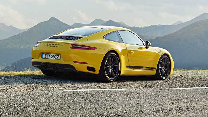 Porsche’s 911 GT3 Touring Exists Due To 911 R ‘Flip’ Fiasco