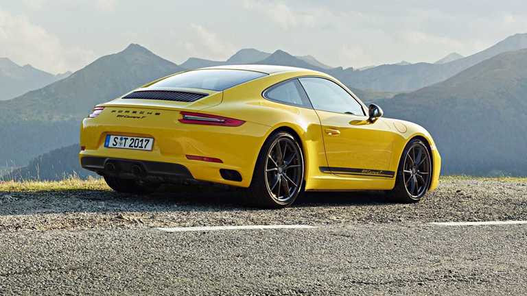 Porsche’s 911 GT3 Touring Exists Due To 911 R ‘Flip’ Fiasco