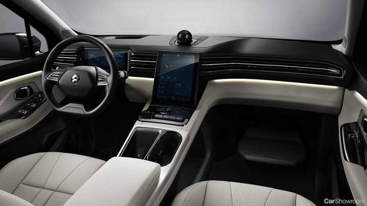 2018 NIO ES8
