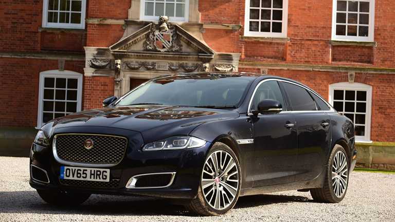 2017 Jaguar XJ - Review