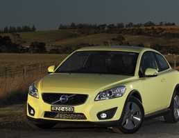 2011 VOLVO C30