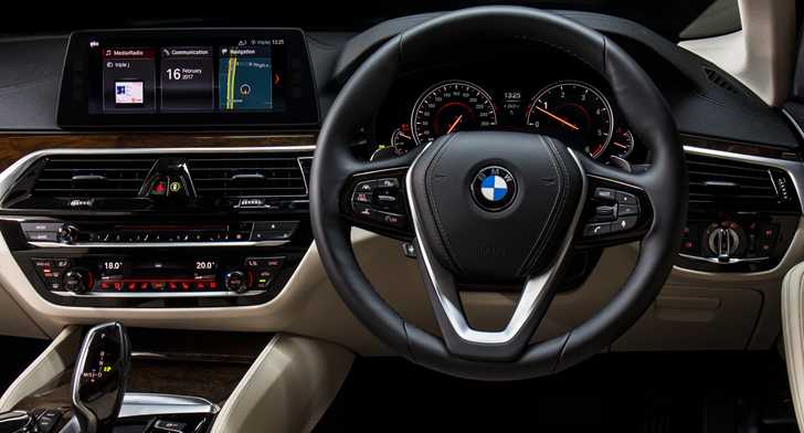 BMW Likely To Charge For Apple CarPlay Annually