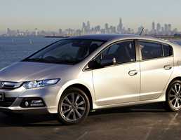 Honda’s Insight Reboot Lets Civic Remain Fun