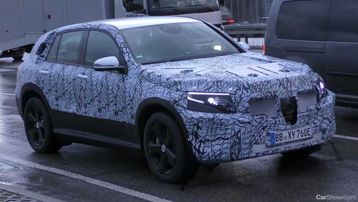 2020 Mercedes-Benz EQ C – Spyshots