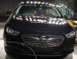 Holden’s ZB Commodore Takes 5-Star ANCAP Score