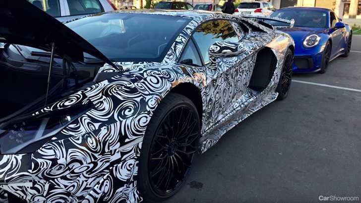 Lamborghini’s Ultimate V12 - Aventador Performante Up Close