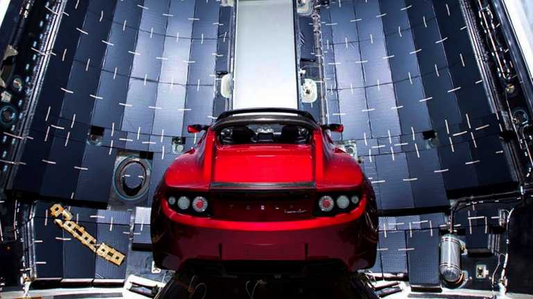Elon Musk’s Tesla Roadster Is Now Near Mars