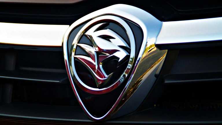 PROTON Sets Ambitious 400k Annual Sales Target