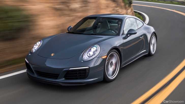All-New Porsche 911 (992) Undisguised, Rear End Exposed