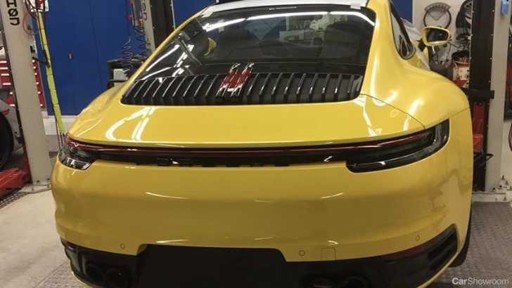 All-New Porsche 911 (992) Undisguised, Rear End Exposed
