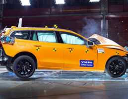 2018 Volvo V60 – Safety