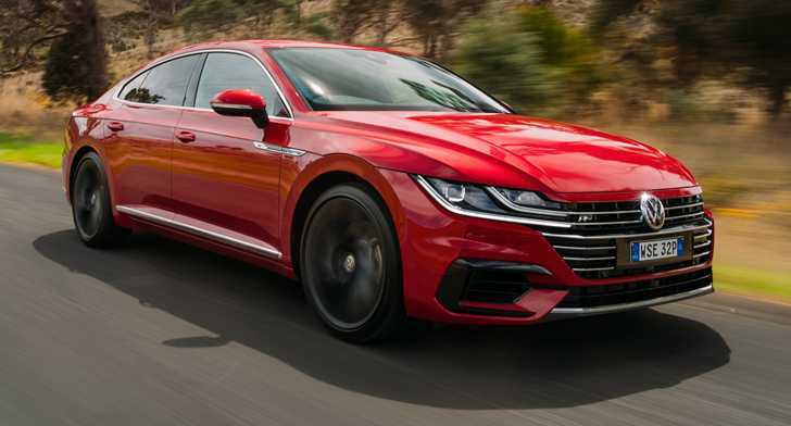 VW Arteon Getting Shooting Brake Body, 300kW VR6