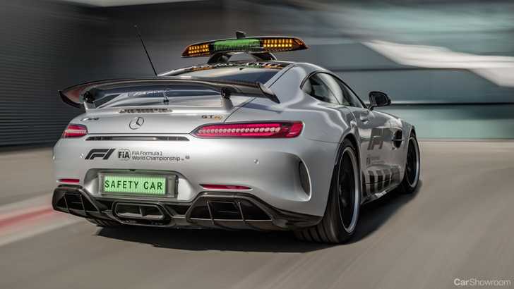 Mercedes-AMG GT R Breaks Cover As New F1 Safety Car