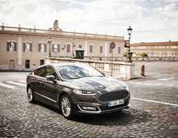 Ford Reveals 2019 Fusion Sedan, Debuts Co-Pilot 360