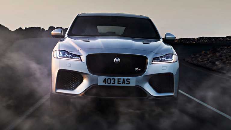 2018 Jaguar F-Pace SVR