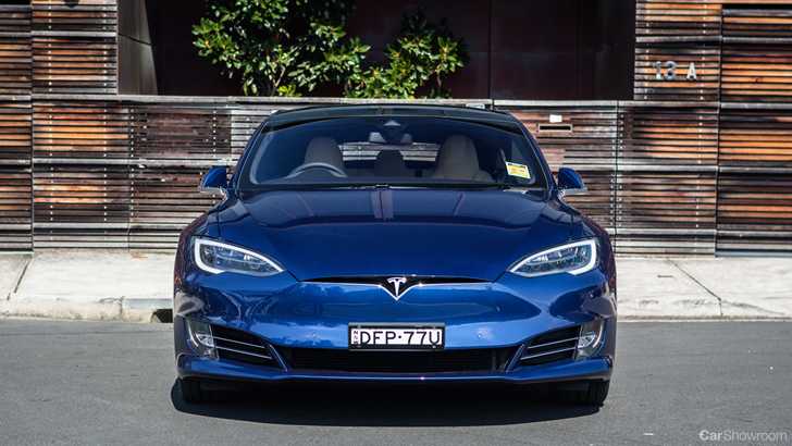 Tesla Offers 8-Year Warranty For Model S, Model X