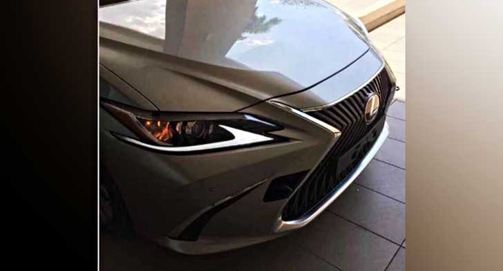2019 Lexus ES Leaked, Inspired By The LS
– Gallery