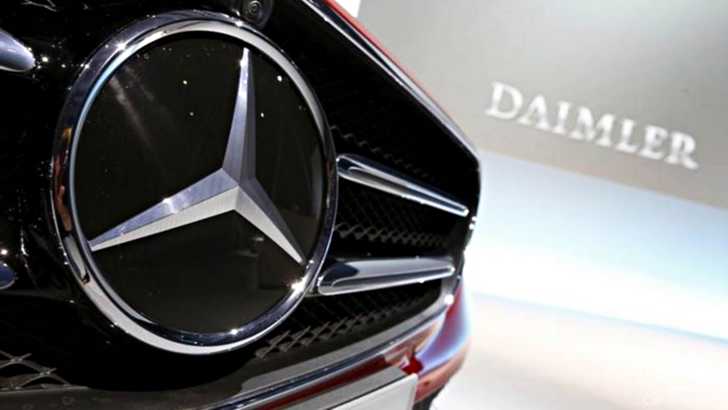 Daimler May Supply Engines, Buy Stake In Volvo – Gallery