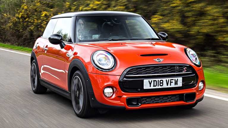 Mini Updates Local Hatch, Convertible Range For 2018 – Gallery