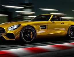 Mercedes-AMG GT S Roadster Arrives As 385kW Mid-Packer