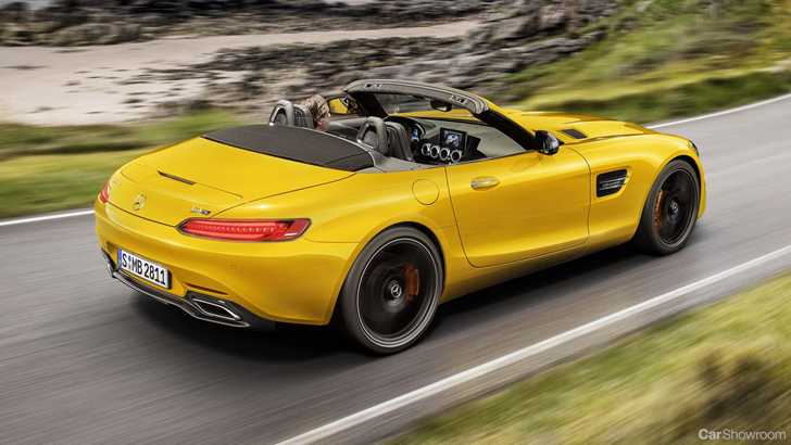 Mercedes-AMG GT S Roadster Arrives As 385kW Mid-Packer